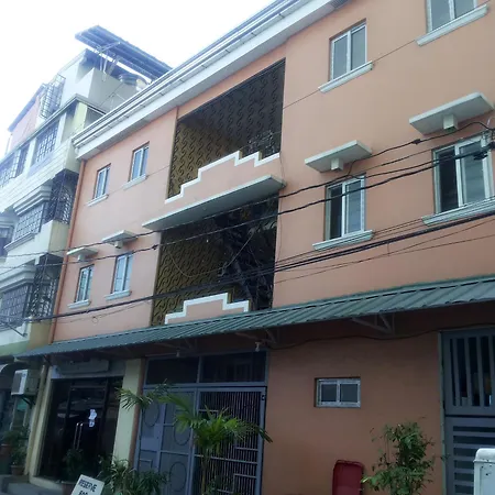 St. Maximillian Apartment Rentals